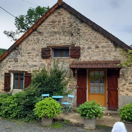 Gite * Gaia * Châtel-Montagne Exterior photo